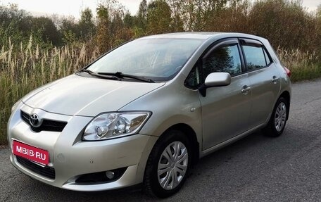 Toyota Auris II, 2008 год, 720 000 рублей, 1 фотография