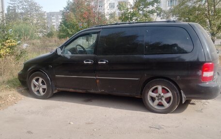 KIA Carnival III, 2004 год, 380 000 рублей, 8 фотография