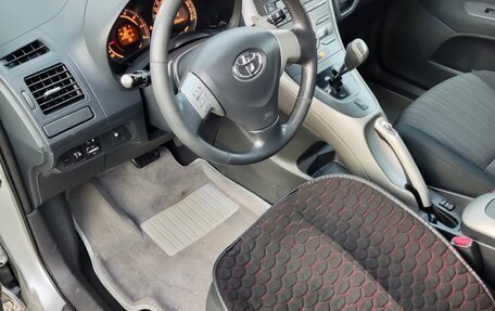 Toyota Auris II, 2008 год, 720 000 рублей, 10 фотография