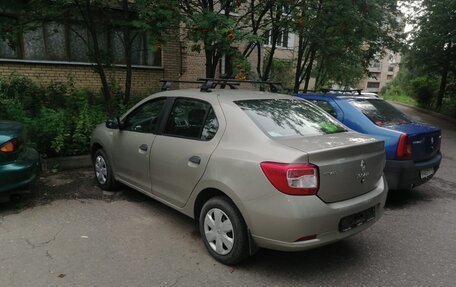 Renault Logan II, 2014 год, 800 000 рублей, 6 фотография