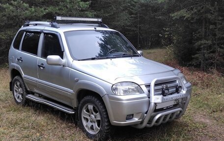 Chevrolet Niva I рестайлинг, 2003 год, 425 000 рублей, 4 фотография