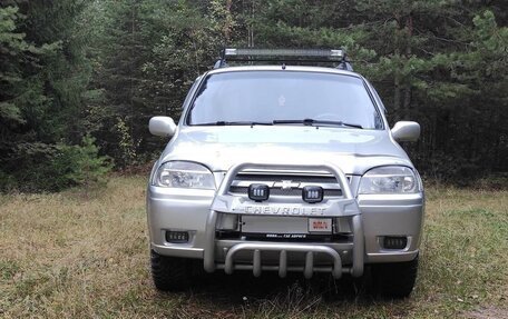 Chevrolet Niva I рестайлинг, 2003 год, 425 000 рублей, 12 фотография