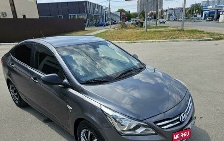 Hyundai Solaris II рестайлинг, 2014 год, 1 590 000 рублей, 8 фотография