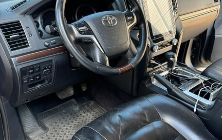 Toyota Land Cruiser 200, 2016 год, 5 500 000 рублей, 4 фотография