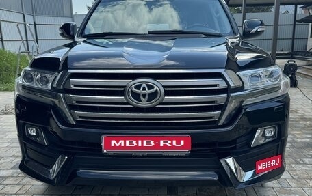 Toyota Land Cruiser 200, 2016 год, 5 500 000 рублей, 7 фотография