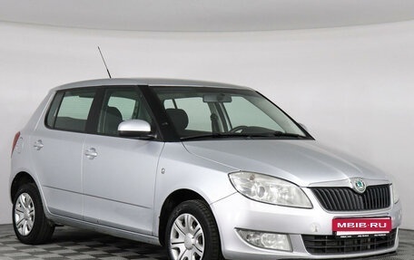 Skoda Fabia II, 2010 год, 555 000 рублей, 2 фотография