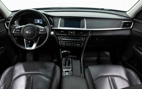 KIA Optima IV, 2018 год, 2 199 000 рублей, 15 фотография