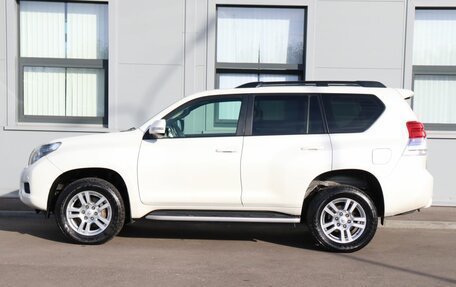 Toyota Land Cruiser Prado 150 рестайлинг 2, 2010 год, 2 299 000 рублей, 8 фотография