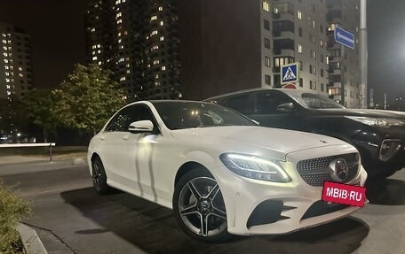 Mercedes-Benz C-Класс, 2018 год, 3 500 000 рублей, 7 фотография