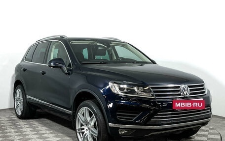 Volkswagen Touareg III, 2015 год, 3 239 000 рублей, 3 фотография