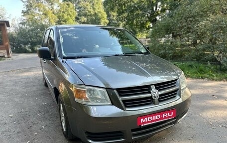 Dodge Caravan V, 2010 год, 1 280 000 рублей, 30 фотография