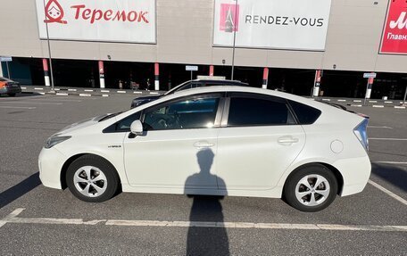 Toyota Prius, 2012 год, 1 300 000 рублей, 4 фотография