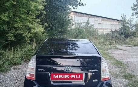 Toyota Prius, 2009 год, 1 350 000 рублей, 5 фотография