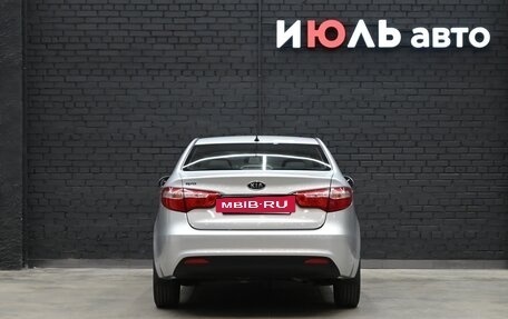 KIA Rio III рестайлинг, 2012 год, 945 000 рублей, 5 фотография