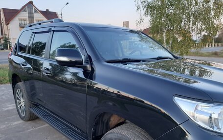 Toyota Land Cruiser Prado 150 рестайлинг 2, 2018 год, 3 950 000 рублей, 20 фотография