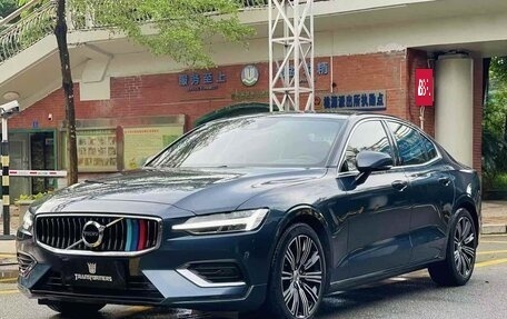 Volvo S60 III, 2021 год, 3 300 000 рублей, 3 фотография