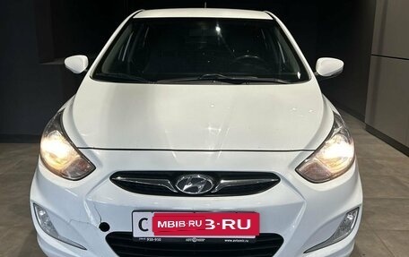 Hyundai Solaris II рестайлинг, 2012 год, 1 050 000 рублей, 3 фотография