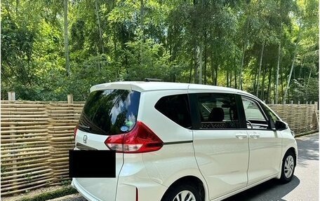 Honda Freed II, 2017 год, 1 256 000 рублей, 5 фотография