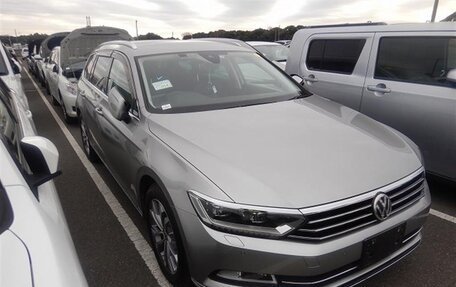 Volkswagen Passat B8 рестайлинг, 2016 год, 1 600 000 рублей, 2 фотография