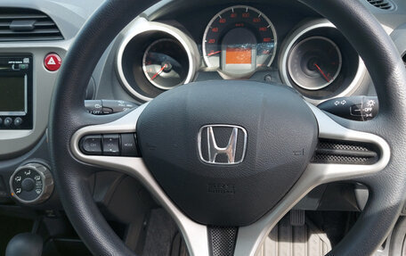 Honda Fit III, 2011 год, 740 000 рублей, 12 фотография