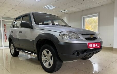 Chevrolet Niva I рестайлинг, 2012 год, 679 999 рублей, 3 фотография