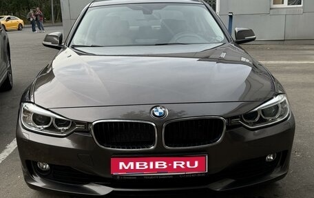 BMW 3 серия, 2012 год, 2 200 000 рублей, 1 фотография