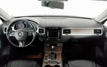 Volkswagen Touareg III, 2013 год, 2 072 000 рублей, 14 фотография