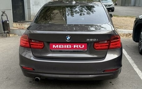 BMW 3 серия, 2012 год, 2 200 000 рублей, 2 фотография