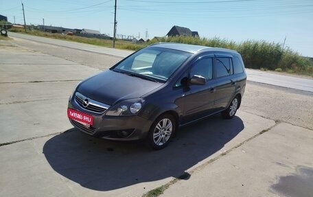 Opel Zafira B, 2012 год, 970 000 рублей, 1 фотография