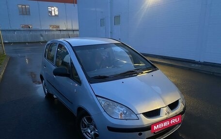 Mitsubishi Colt VI рестайлинг, 2006 год, 239 900 рублей, 3 фотография