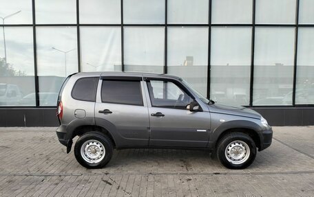 Chevrolet Niva I рестайлинг, 2011 год, 679 000 рублей, 6 фотография