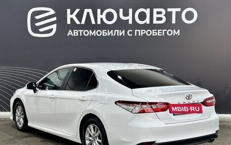 Toyota Camry, 2018 год, 2 490 000 рублей, 7 фотография