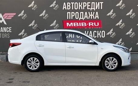 KIA Rio IV, 2017 год, 1 340 000 рублей, 10 фотография