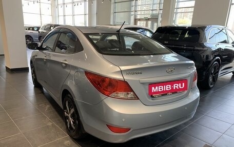 Hyundai Solaris II рестайлинг, 2012 год, 950 000 рублей, 8 фотография