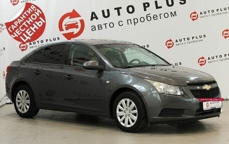 Chevrolet Cruze II, 2011 год, 839 000 рублей, 2 фотография