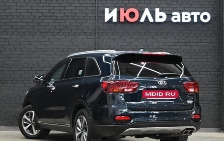 KIA Sorento III Prime рестайлинг, 2018 год, 2 990 000 рублей, 6 фотография