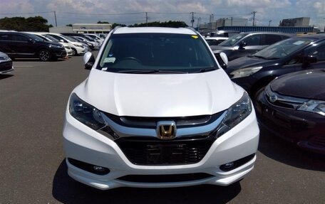 Honda Vezel, 2014 год, 1 750 000 рублей, 2 фотография