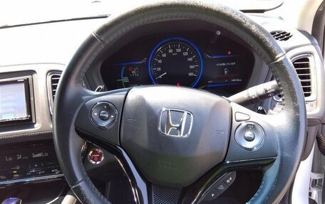 Honda Vezel, 2014 год, 1 750 000 рублей, 11 фотография