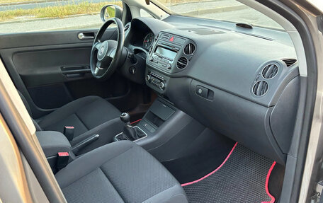 Volkswagen Golf Plus II, 2010 год, 690 000 рублей, 11 фотография