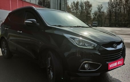 Hyundai ix35 I рестайлинг, 2013 год, 1 583 000 рублей, 2 фотография