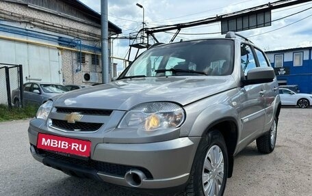 Chevrolet Niva I рестайлинг, 2012 год, 549 900 рублей, 6 фотография