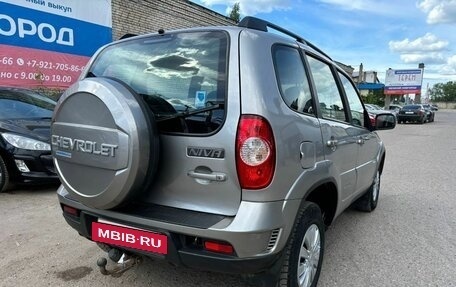 Chevrolet Niva I рестайлинг, 2012 год, 549 900 рублей, 8 фотография