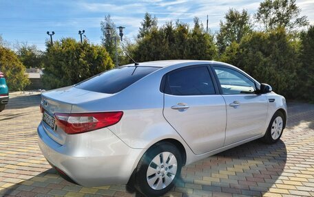 KIA Rio III рестайлинг, 2013 год, 849 000 рублей, 2 фотография