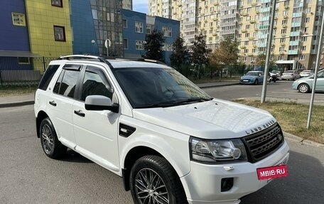 Land Rover Freelander II рестайлинг 2, 2013 год, 1 595 000 рублей, 3 фотография