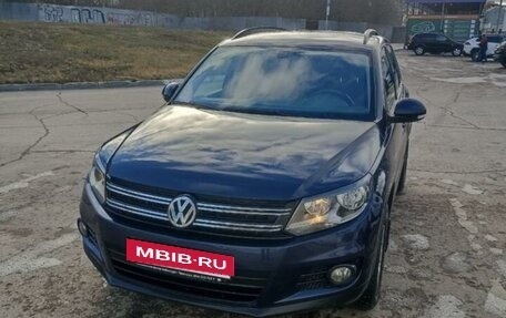 Volkswagen Tiguan I, 2012 год, 1 100 000 рублей, 2 фотография