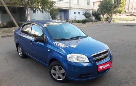 Chevrolet Aveo III, 2010 год, 585 000 рублей, 2 фотография