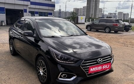 Hyundai Solaris II рестайлинг, 2017 год, 1 700 000 рублей, 9 фотография