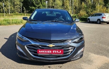 Chevrolet Malibu IX, 2020 год, 1 790 000 рублей, 2 фотография