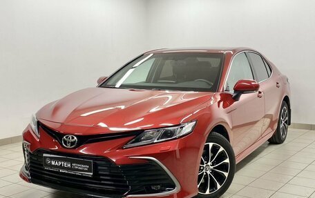 Toyota Camry, 2021 год, 3 599 000 рублей, 1 фотография