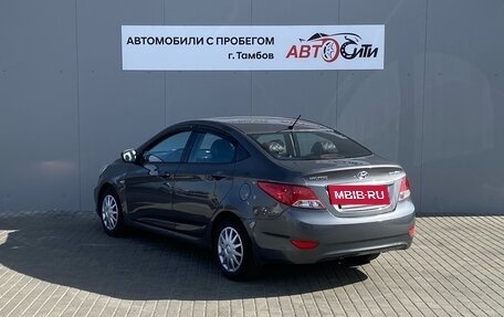 Hyundai Solaris II рестайлинг, 2012 год, 650 000 рублей, 5 фотография